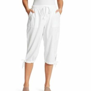 Gloria Vanderbilt Casual White Capris Plus Size